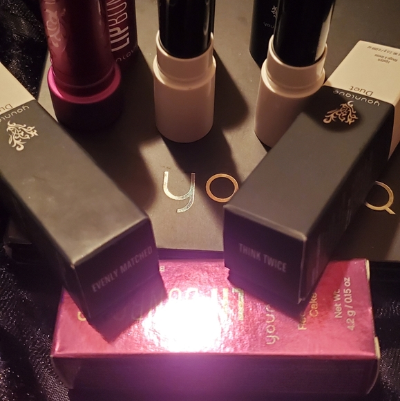 1 Swatched lippies - Picture 2 of 2